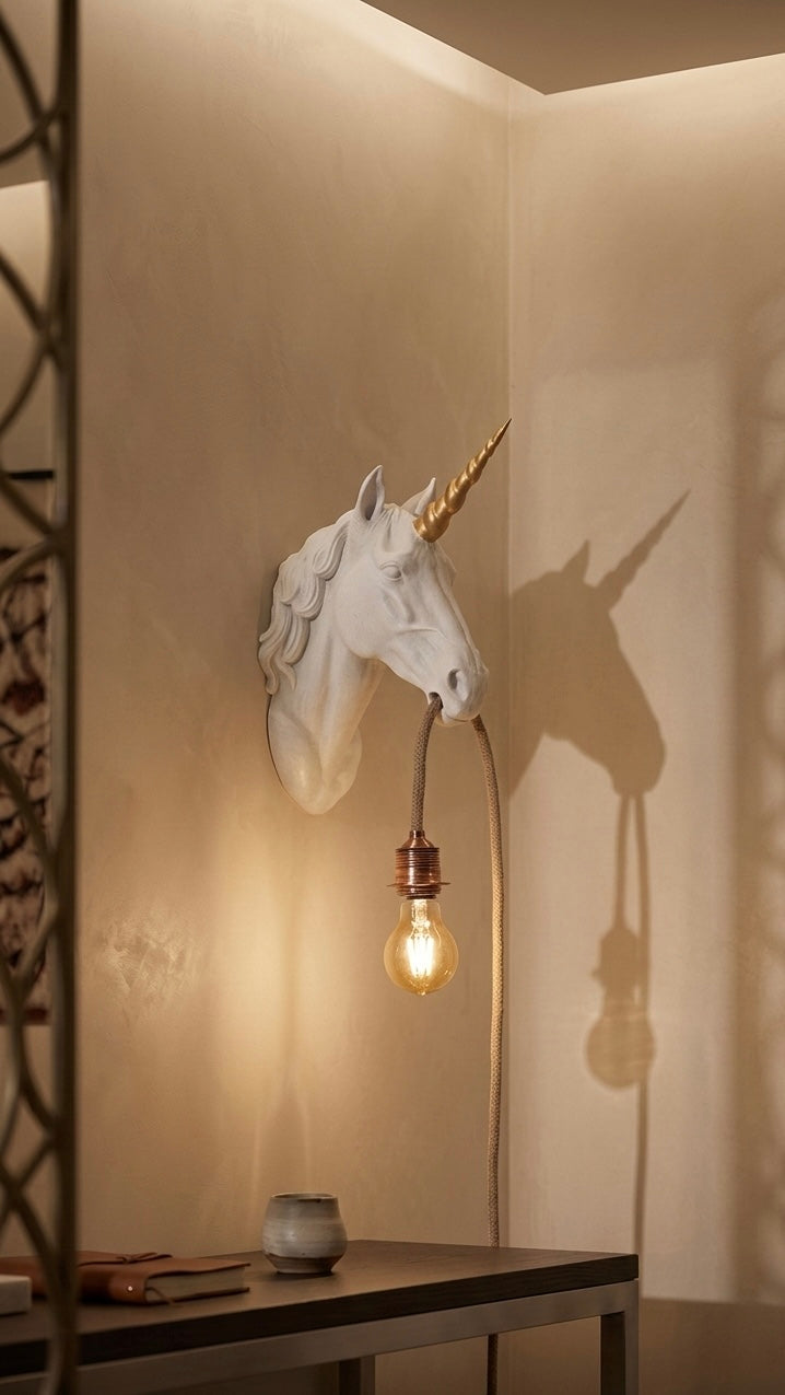 🦄 Unicorn Duvar Aplik – Masalsı Işık Tasarımı